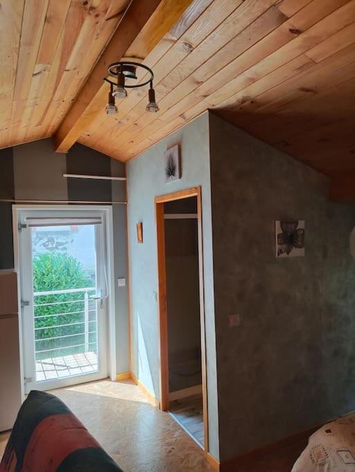 Chez Serge Et Annie Polignac  Экстерьер фото